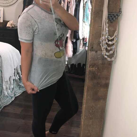 Disney small burnout Mickey Mouse T-shirt - Picture 2 of 4